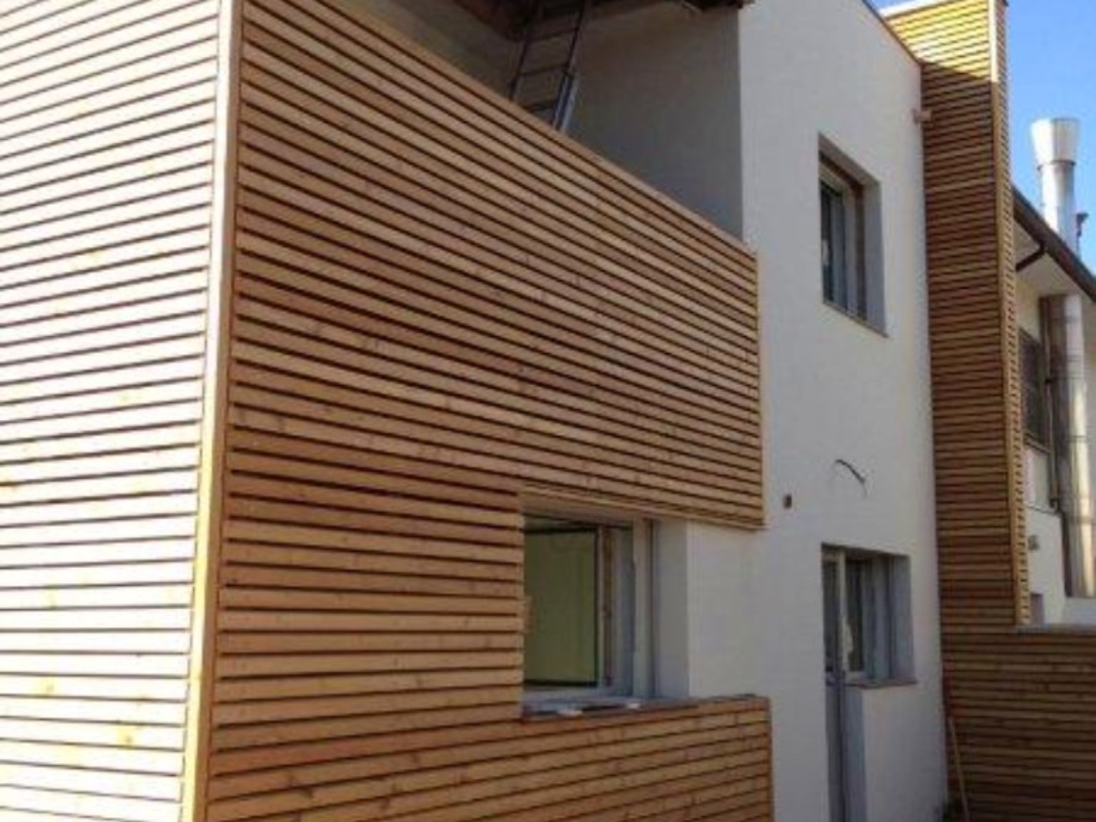 Cappotto e facciata ventilata in legno – Bologna