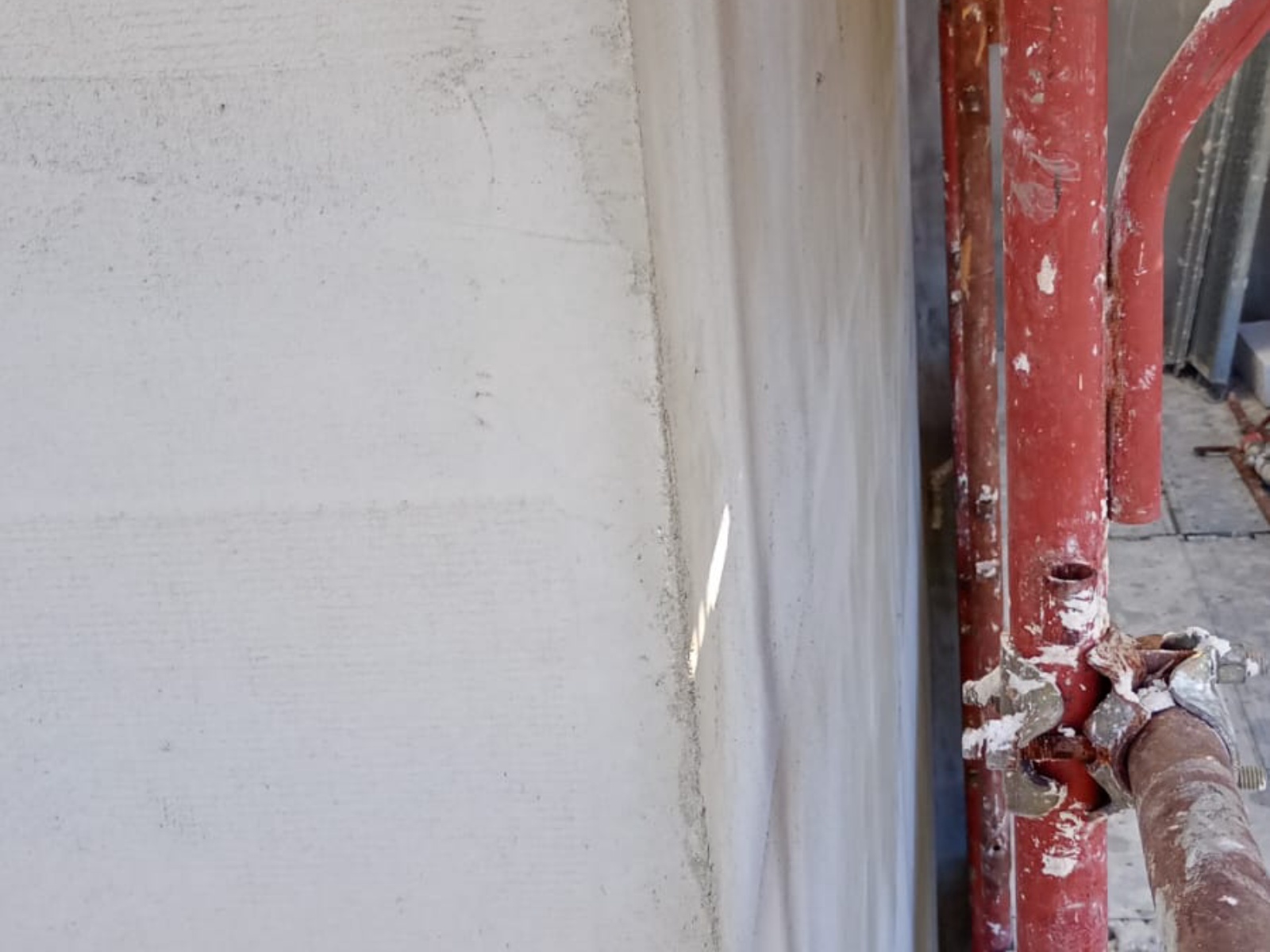 Ristrutturazione con adeguamento sismico ed energetico di un condominio in via Mazzini
