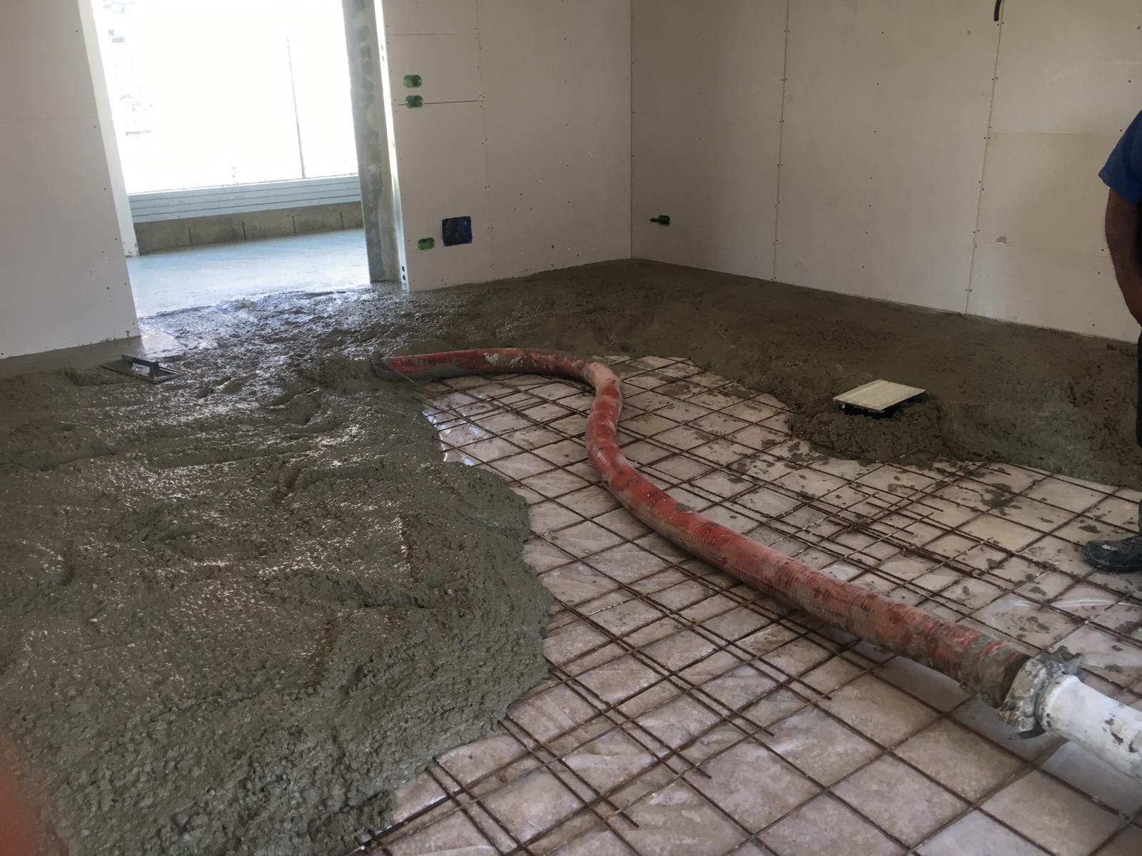 Trasformazione di un vecchio magazzino in un moderno ufficio-showroom