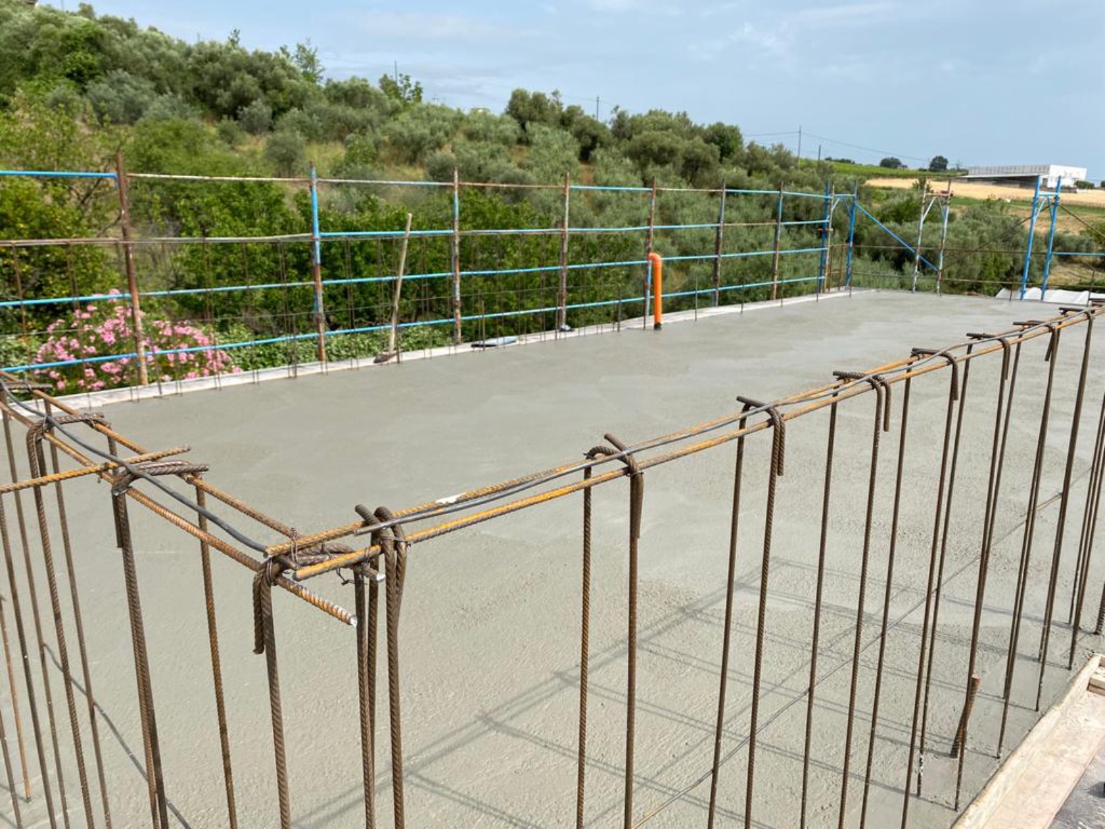 Ristrutturazione con adeguamento energetico e sismico di un condominio