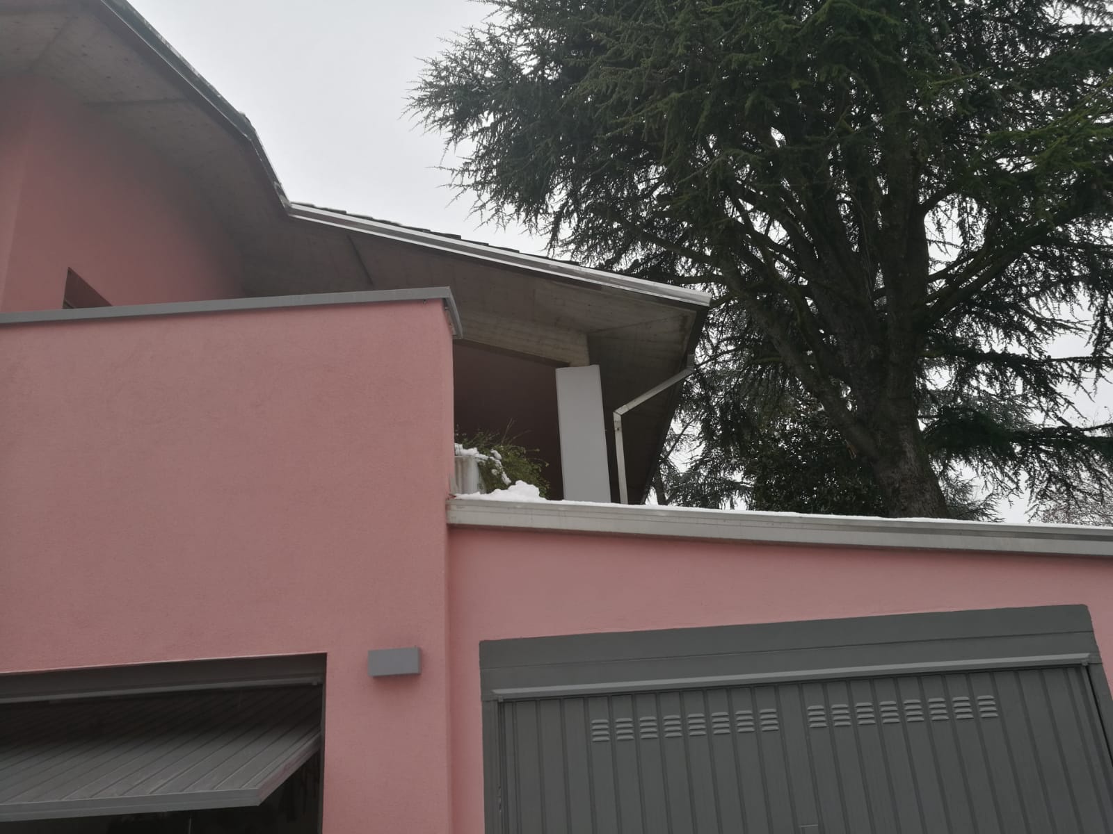 Ristrutturazione con adeguamento energetico di una villa unifamiliare degli anni 70