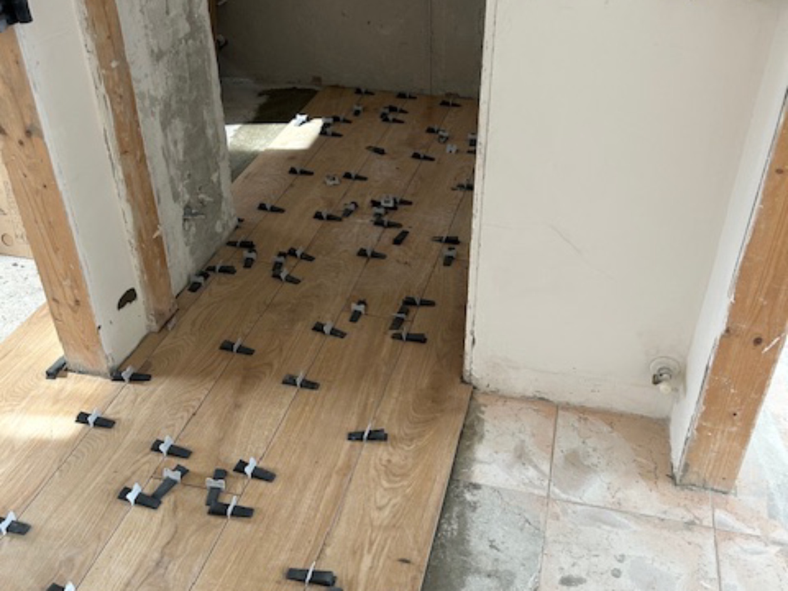 Ristrutturazione interna di un vecchio appartamento in viale Alcione