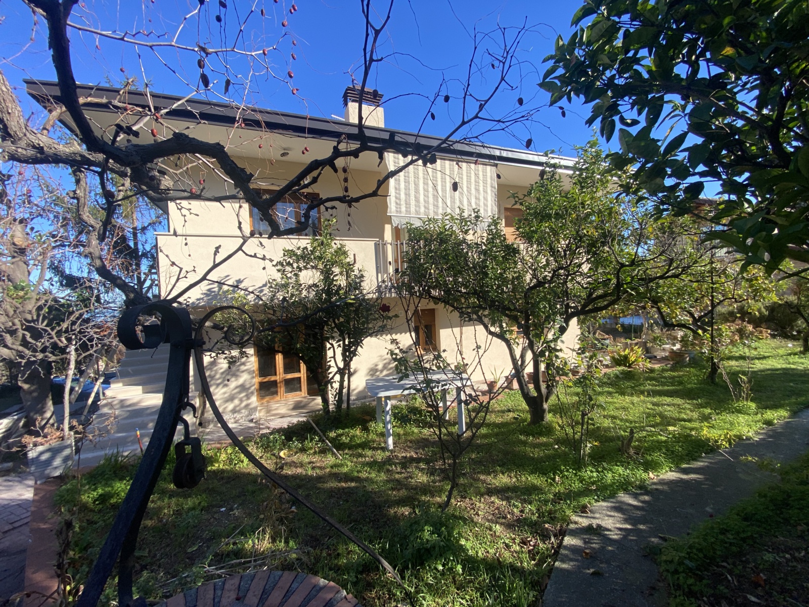 Ristrutturazione con adeguamento energetico di una villa unifamiliare a San Franco