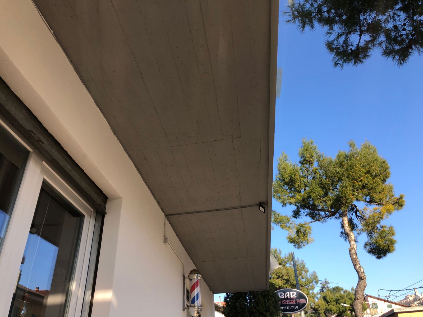 Ristrutturazione con adeguamento energetico e sismico di un condominio in via Colonnetta