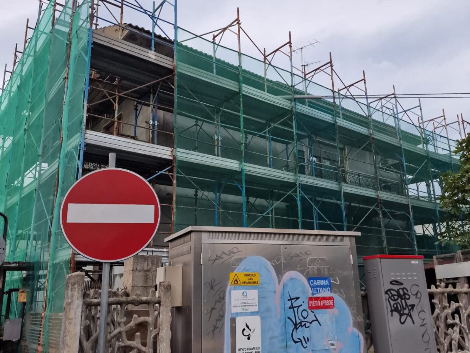 Ristrutturazione con adeguamento energetico di una villa in via Aldo Moro