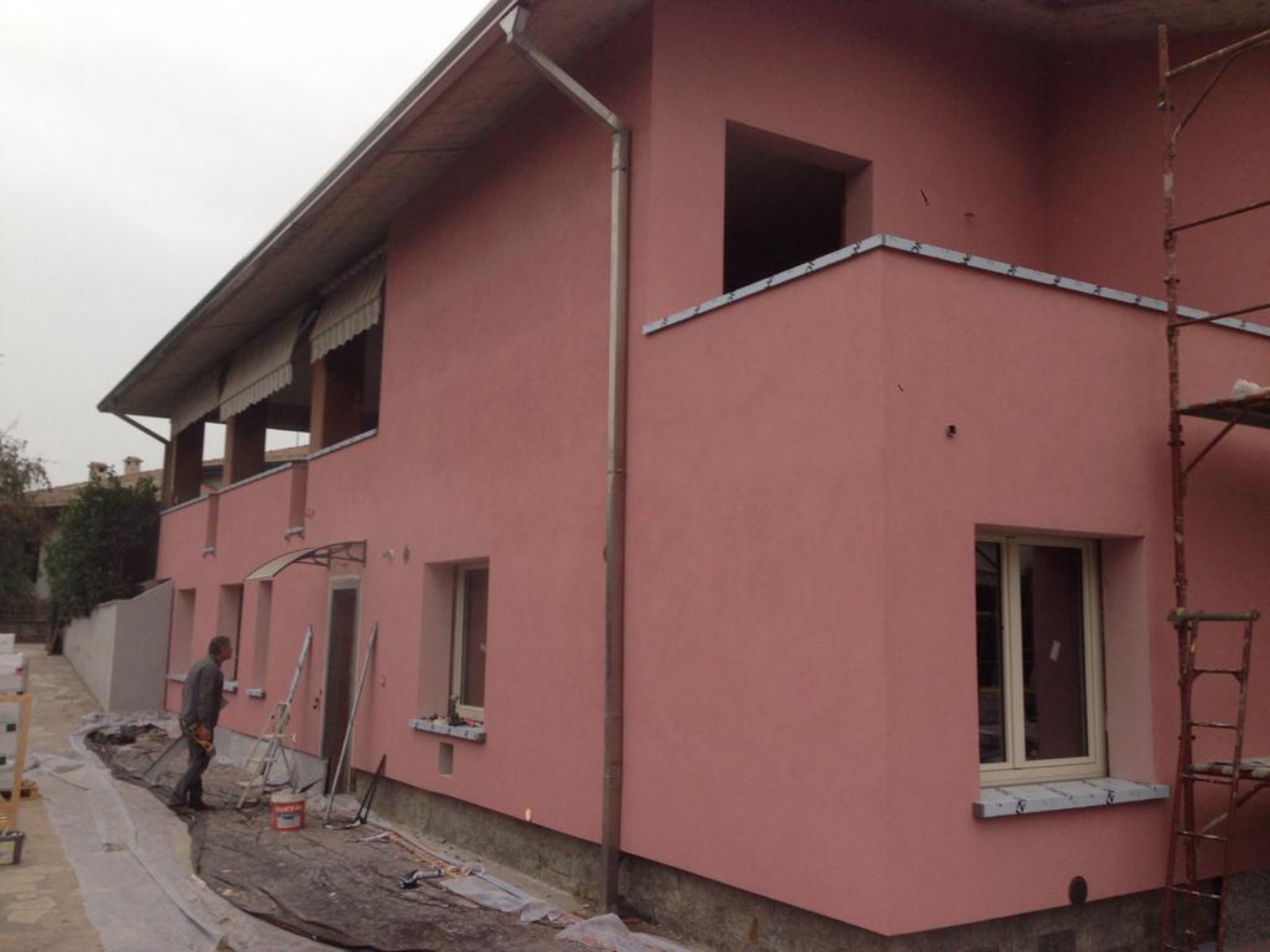 Ristrutturazione con adeguamento energetico di una villa unifamiliare degli anni 70