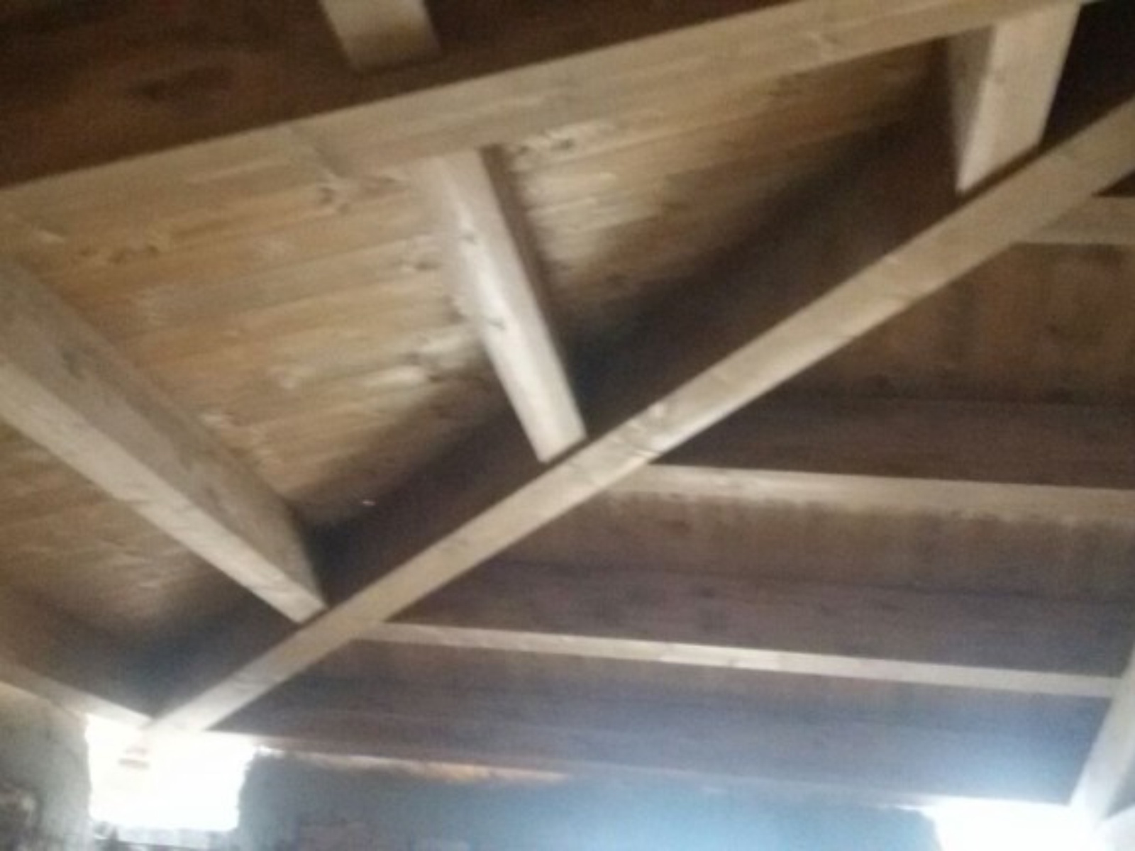Struttura di copertura in legno – Fagnano Alto (AQ)