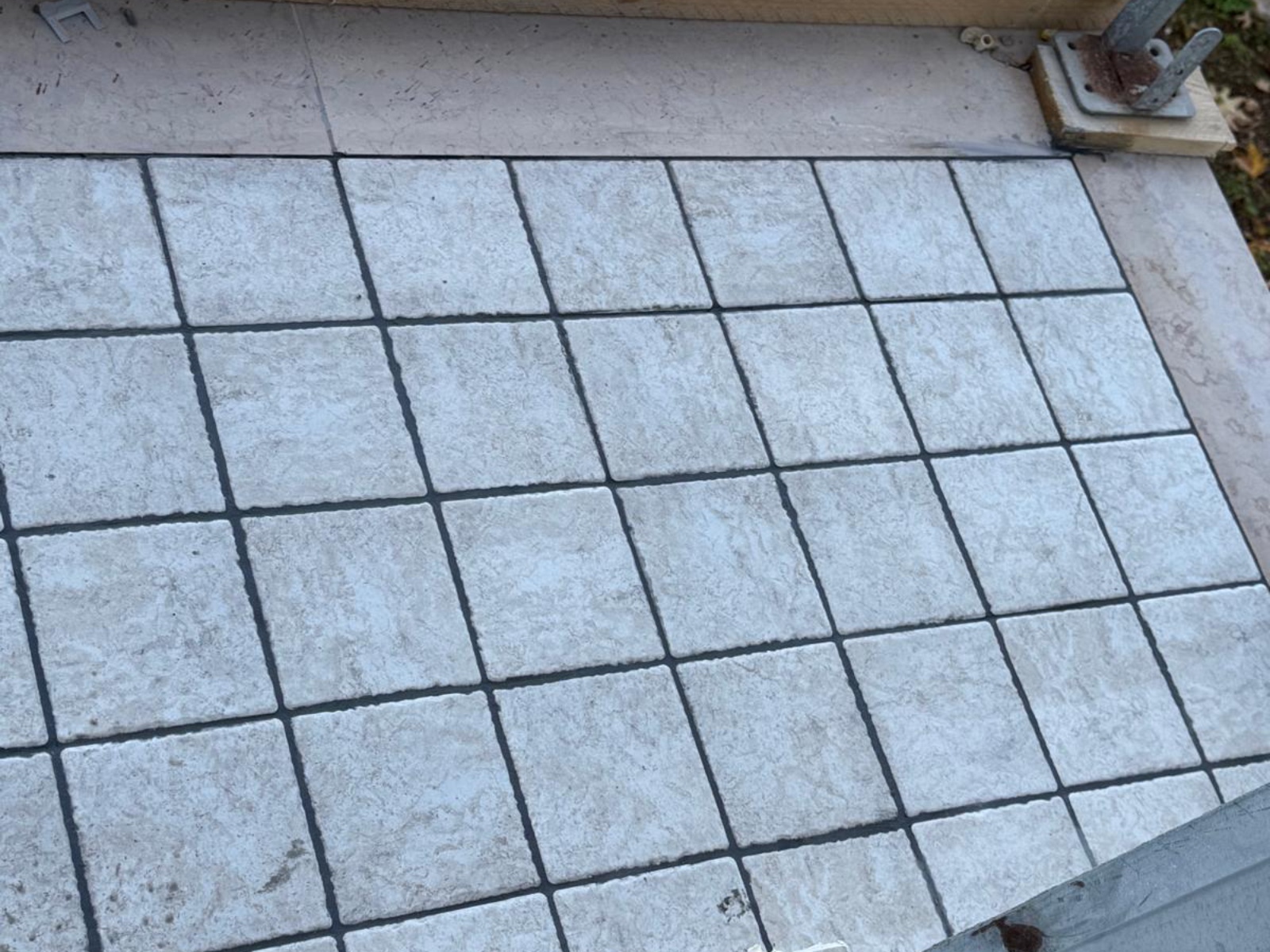 Ristrutturazione interna di un vecchio appartamento in viale Alcione