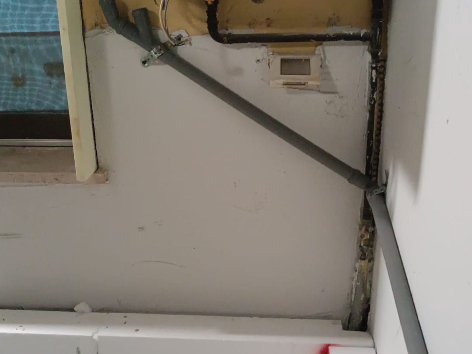 Ristrutturazione con adeguamento sismico ed energetico di una palazzina in via di Sotto