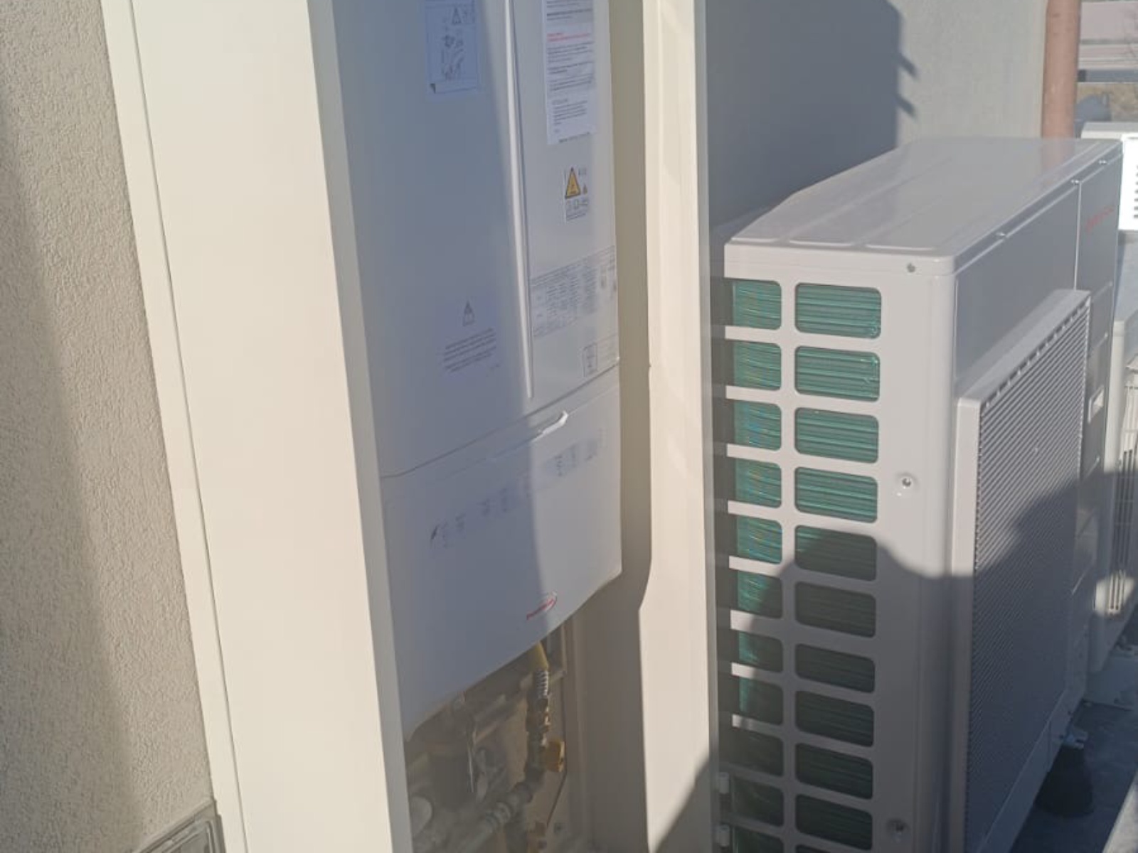 Ristrutturazione con adeguamento sismico ed energetico di una palazzina in via di Sotto