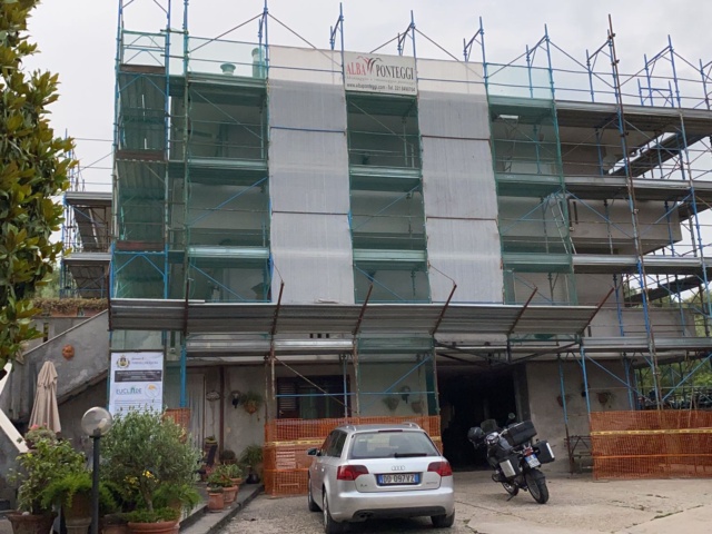 Ristrutturazione con adeguamento energetico e sismico di un condominio