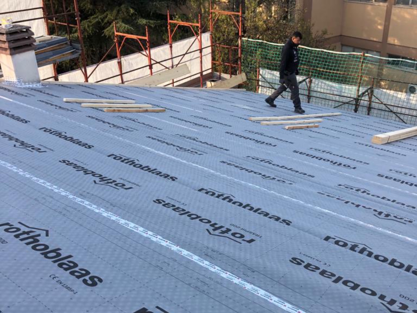 Ristrutturazione con adeguamento energetico e sismico di un condominio in via Colonnetta