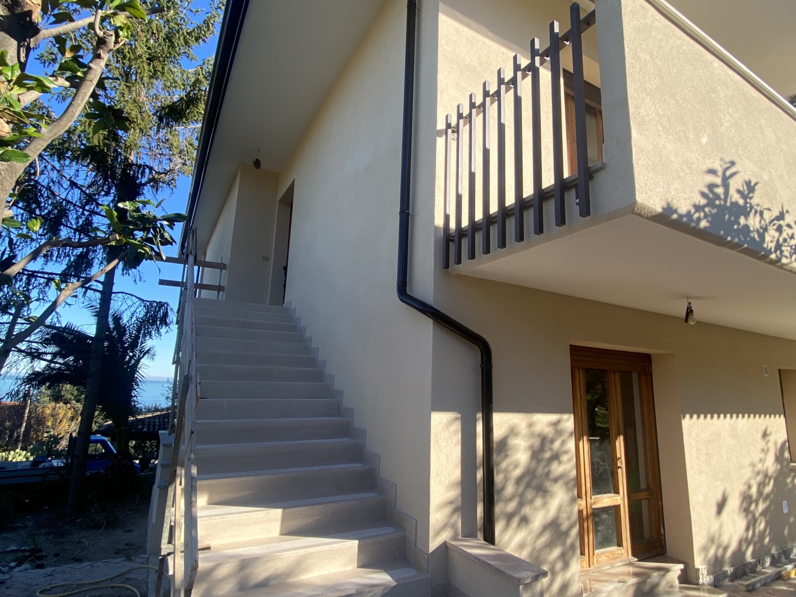 Ristrutturazione con adeguamento energetico di una villa unifamiliare a San Franco