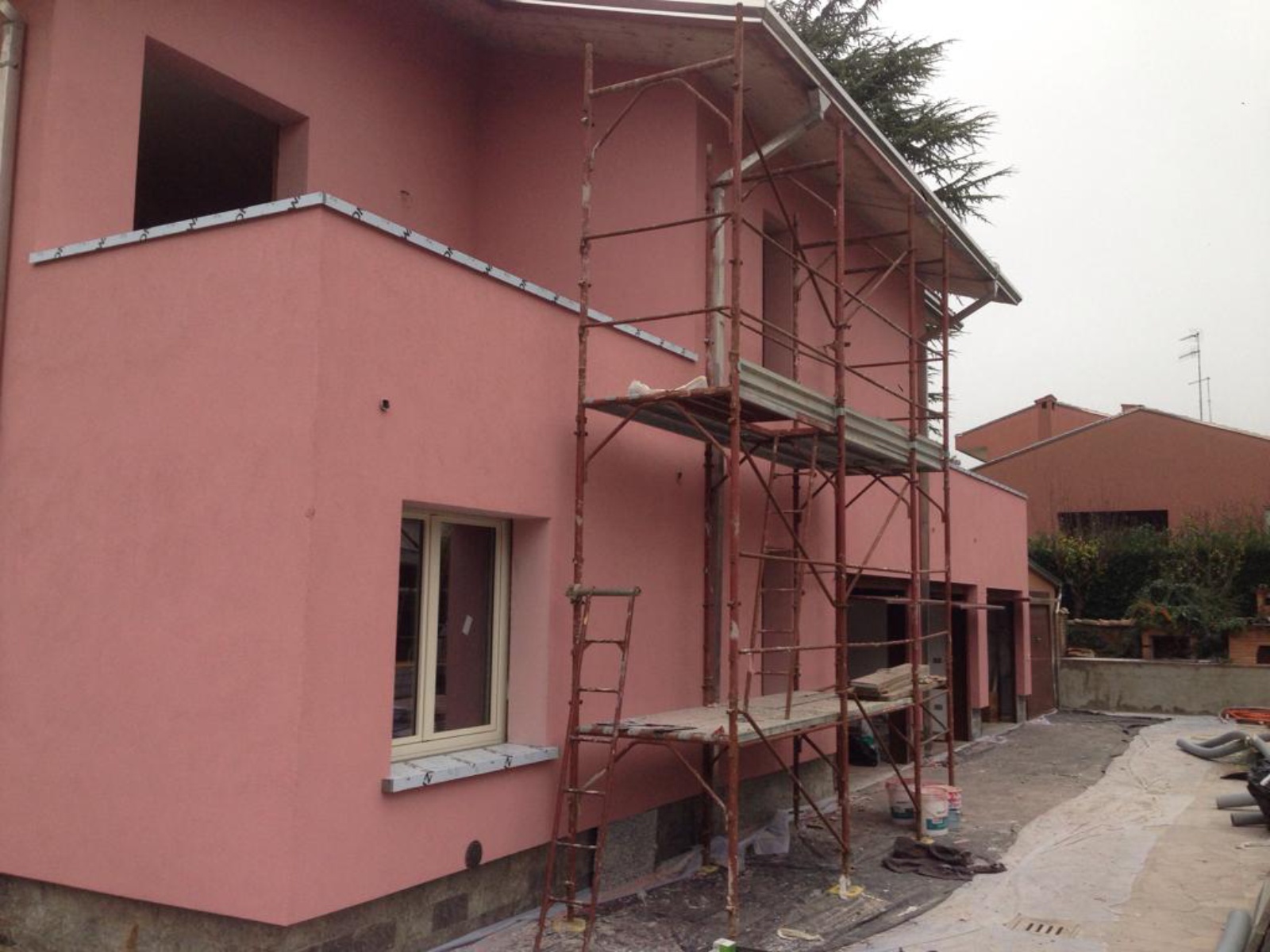 Ristrutturazione con adeguamento energetico di una villa unifamiliare degli anni 70