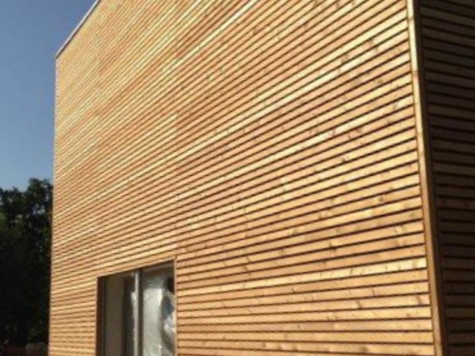 Cappotto e facciata ventilata in legno – Bologna
